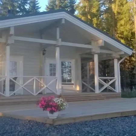 Hienosen Lomamokit Tyssinniemi Alpehytte *